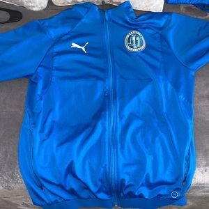 Puma sweater size small